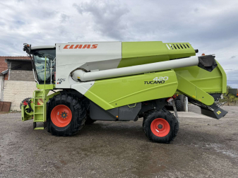 Комбайн CLAAS Tucano 420