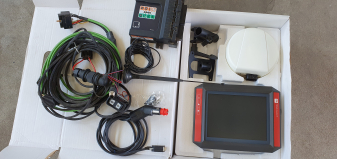 Система за автоматично управление Track Leader AUTO eSteer на Немската фирма Mueller Elektronik