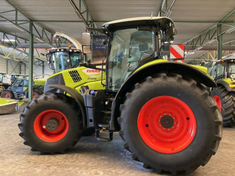 Трактор CLAAS Axion 850 CIS+ Hexashift