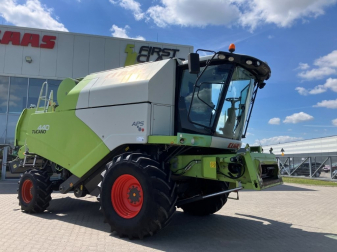 Комбайн CLAAS Tucano 440